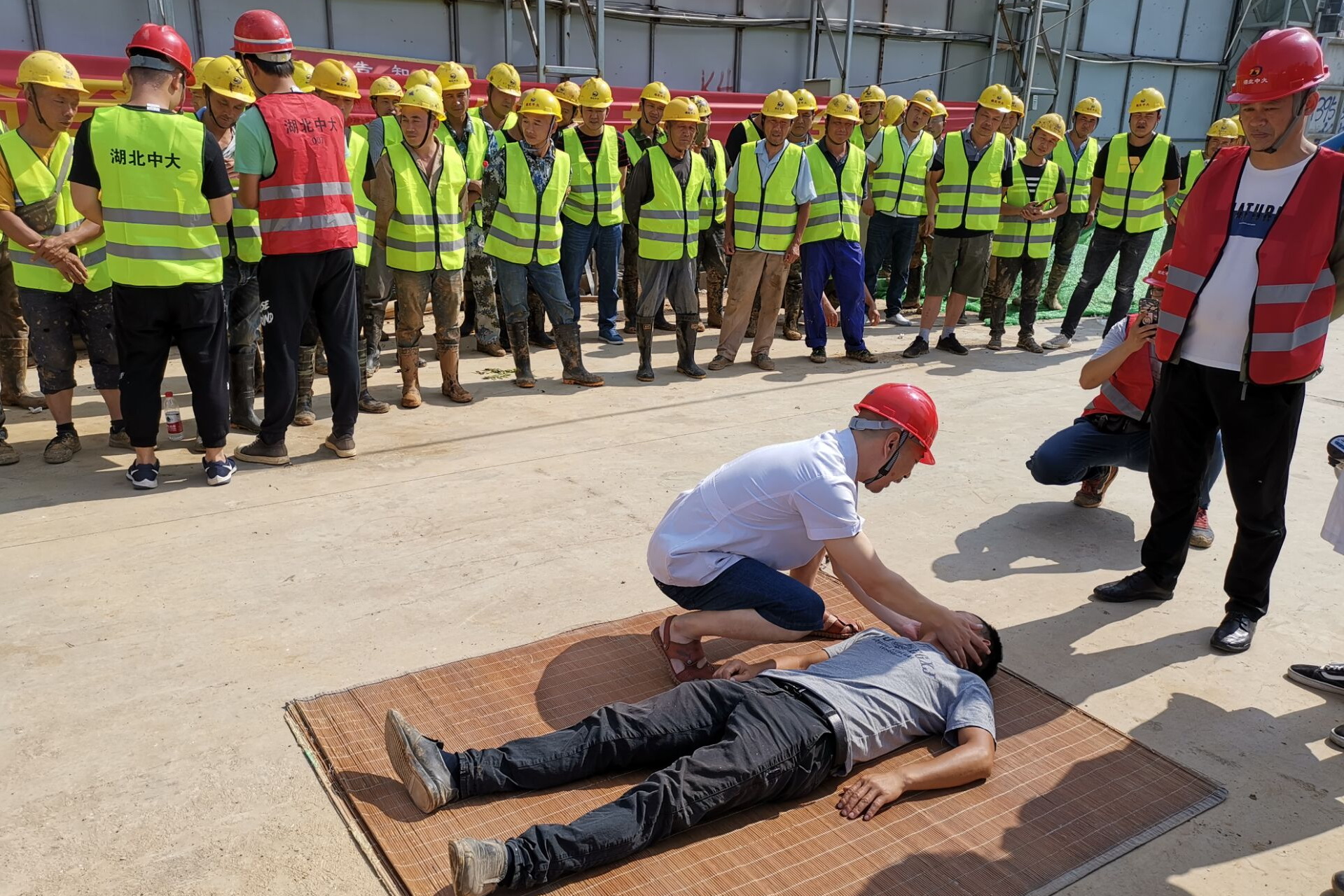 �д󹤿�Ժ��̩�㳡׮�����̿�չ�ֳ�Ӧ����Ԯ�����ۺ�����