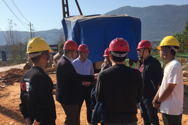 �ӵ�ί���������һ�е��д󹤿�Ժ����������Ŀ��չ��ȫ���